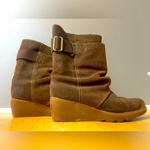 Brown Sorel leather boots